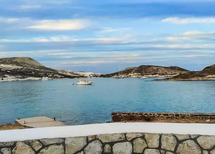 Seaside Kiki Prassa,kimolos