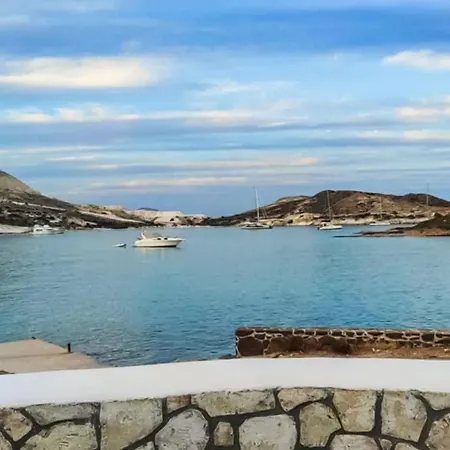 Seaside Kiki Prassa,kimolos